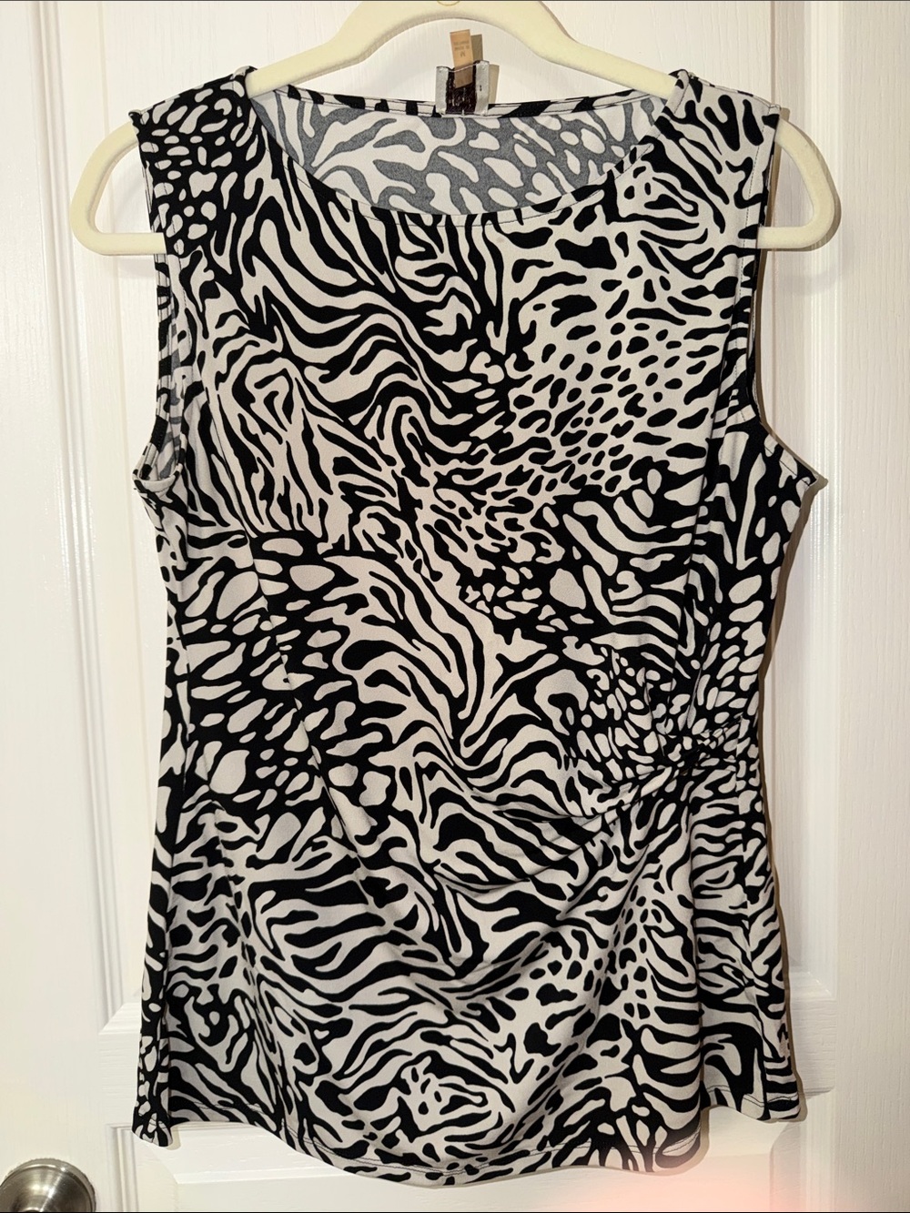 Anne Klein Black & White Animal Print Sleeveless Tank